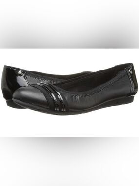 Women's Anne Klein Sport Size 6